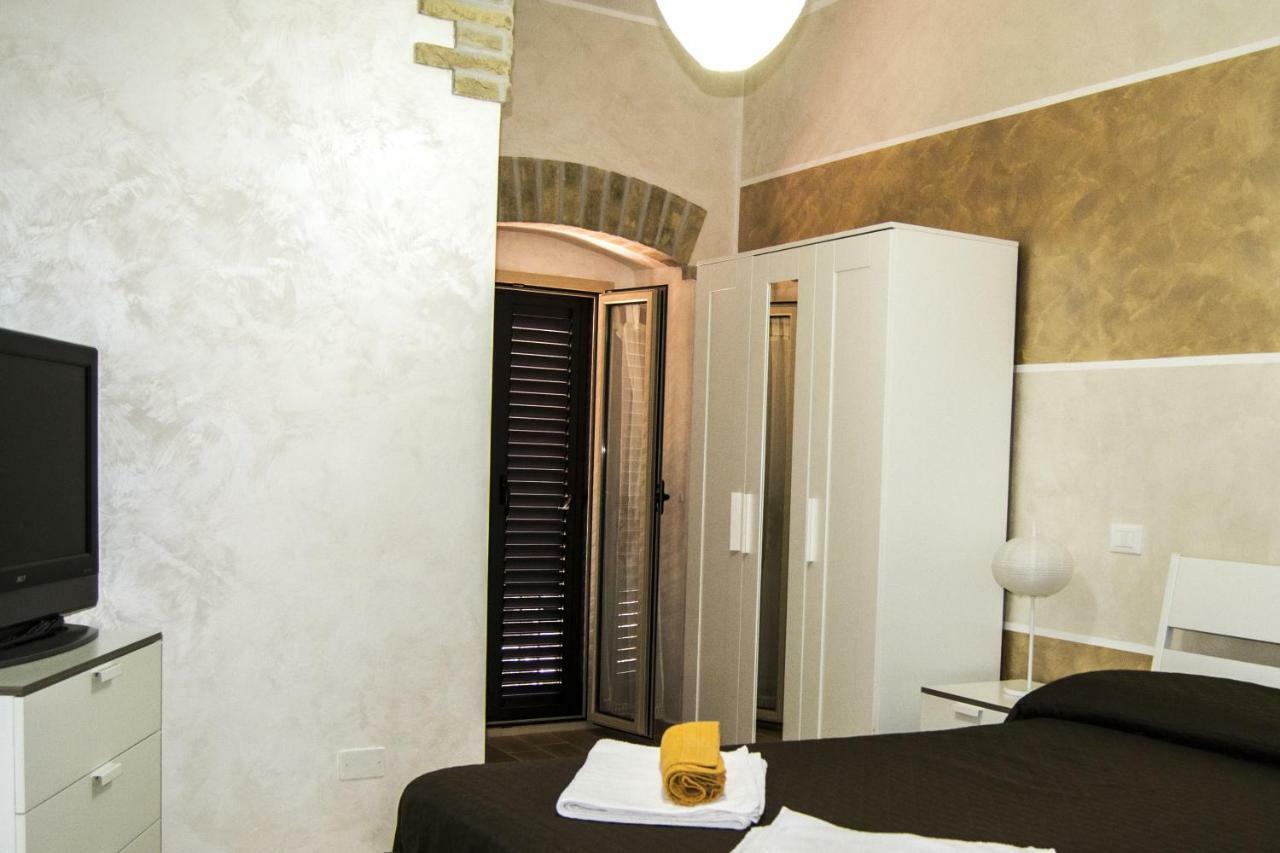 Borgo Antico Villa Portocannone ภายนอก รูปภาพ